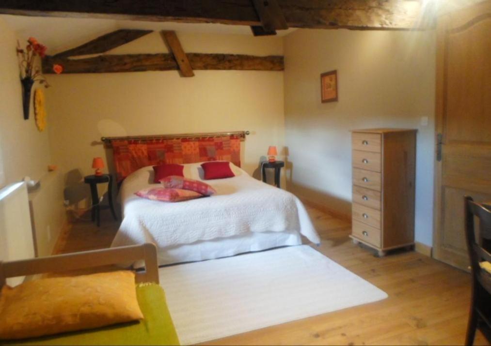 Chambres D'Hotes Du Bernes Nomdieu Экстерьер фото